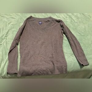Gap sweater in good condition